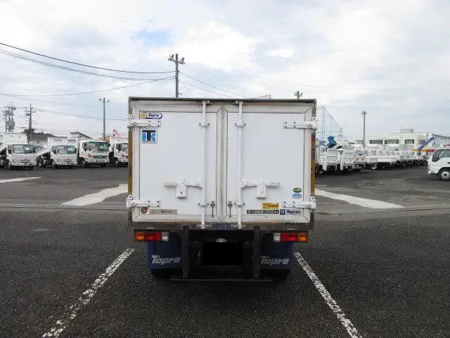 三菱 キャンター 小型 冷凍冷蔵 中温 床ステンの中古トラック画像4