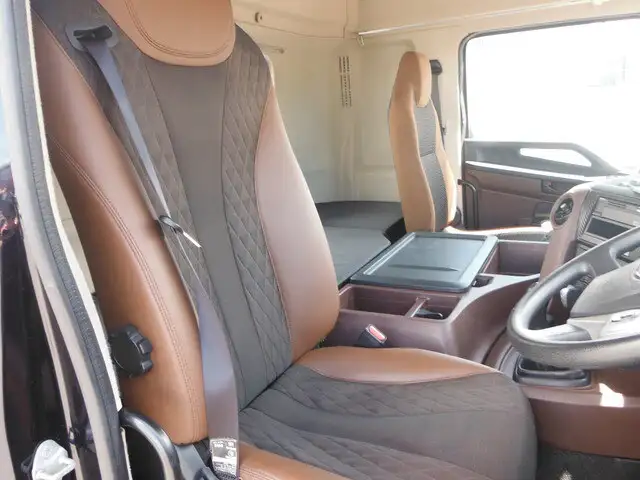 日野 プロフィア 大型 トラクター ハイルーフ 1デフの中古トラック画像8