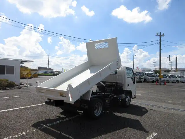 いすゞ エルフ 小型 ダンプ 2PG-NKS88AD R4の中古トラック画像3