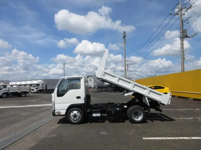 いすゞ エルフ 小型 ダンプ 2PG-NKS88AD R4の中古トラック画像6