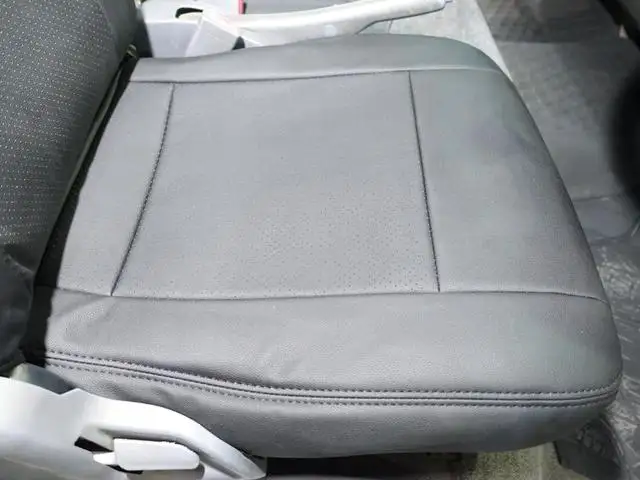 三菱 キャンター 小型 ウイング SKG-FEB50 H23の中古トラック画像9