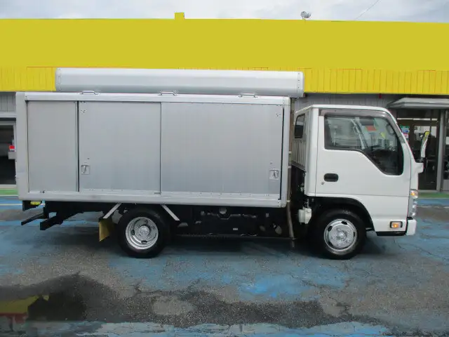 いすゞ エルフ 小型 アルミバン ボトルカー サイドドアの中古トラック画像3
