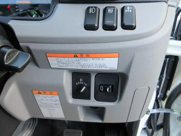 三菱 キャンター 小型 クレーン付 4段 ラジコンの中古トラック画像11