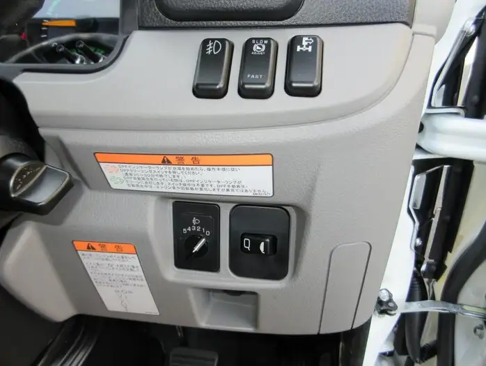 三菱 キャンター 小型 クレーン付 4段 ラジコンの中古トラック画像13