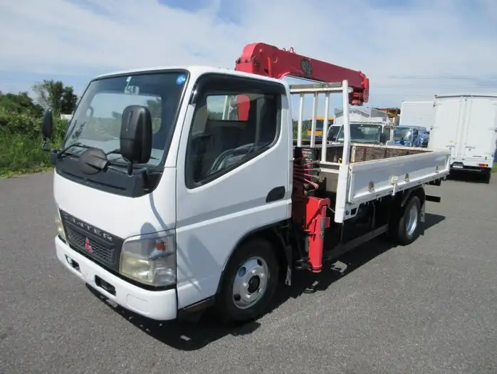 三菱 キャンター 小型 クレーン付 床鉄板 3段の中古トラック画像1