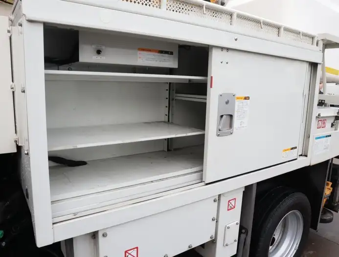 日野 デュトロ 小型 高所・建柱車 高所作業車 電工仕様の中古トラック画像5