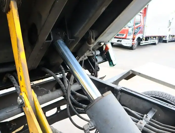 三菱 ファイター 中型/増トン パッカー車 巻き込み式 回転ダンプ式の中古トラック画像10
