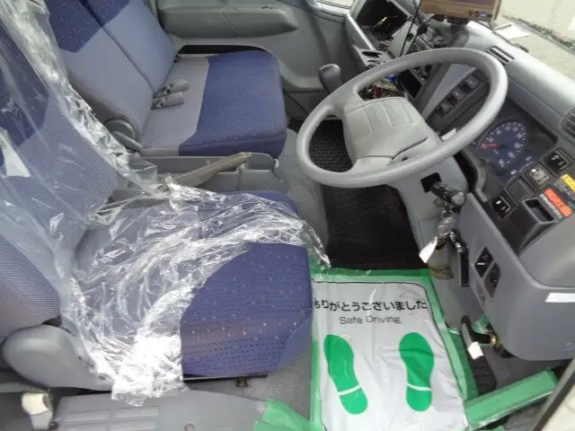 三菱 キャンター 小型 クレーン付 床鉄板 3段の中古トラック画像9
