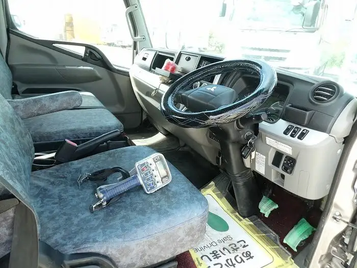 三菱 キャンター 小型 クレーン付 床鉄板 4段の中古トラック画像12
