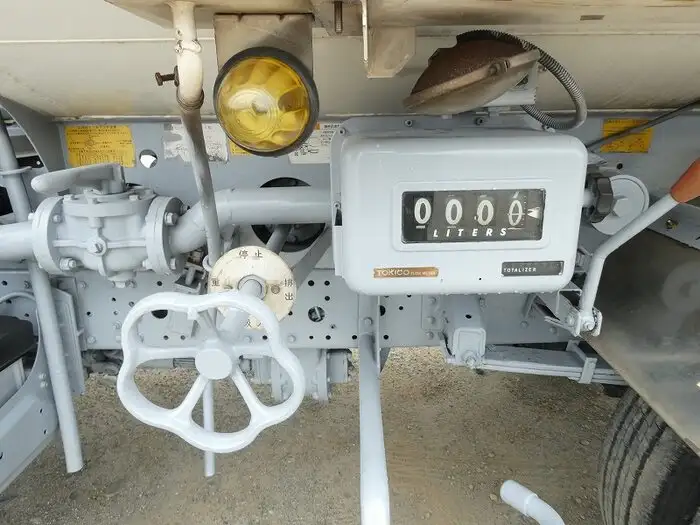 三菱 キャンター 小型 タンク車 ローリー PA-FE73DBの中古トラック画像16