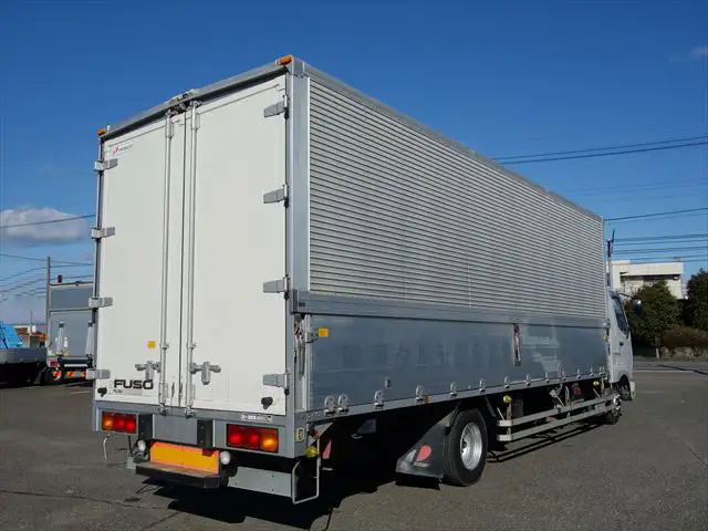 三菱 ファイター 中型/増トン ウイング エアサス ベッドの中古トラック画像2