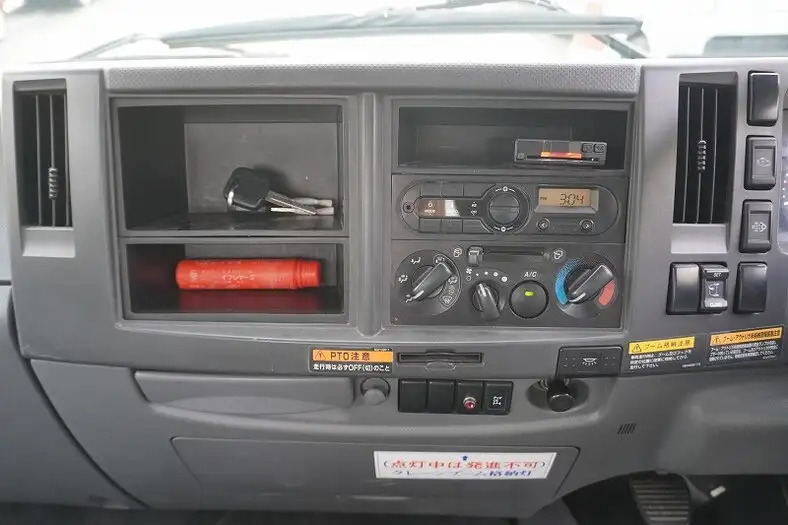 いすゞ フォワード 中型/増トン クレーン付 4段 ラジコンの中古トラック画像15