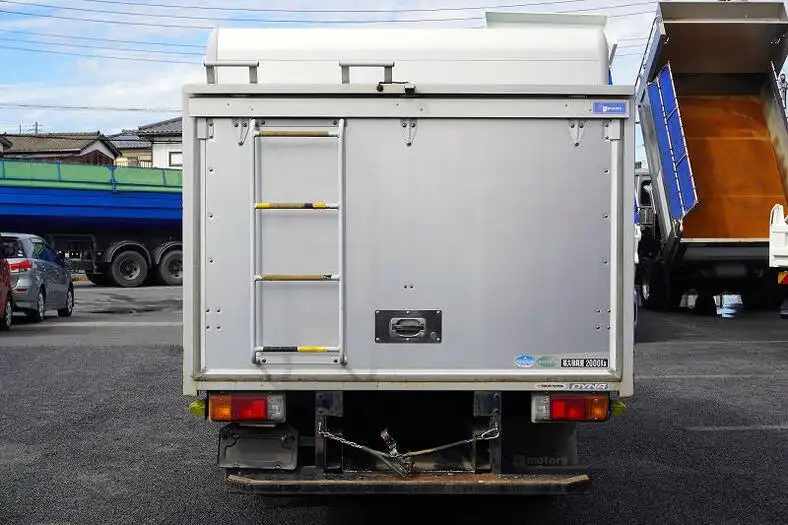 トヨタ ダイナ 小型 アルミバン ボトルカー 床鉄板の中古トラック画像3
