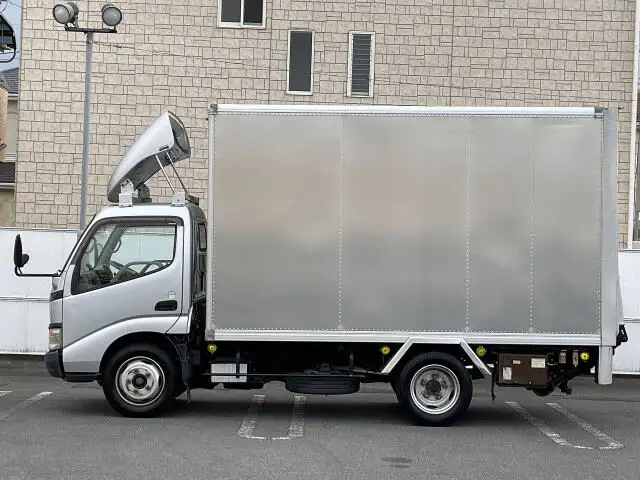 トヨタ ダイナ 小型 アルミバン パワーゲート PB-XZU331の中古トラック画像7