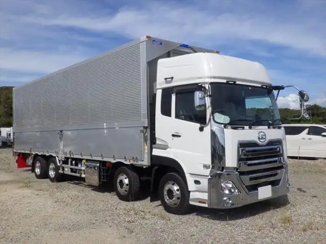 日産UD クオン 大型 ウイング ハイルーフ エアサスの中古トラック画像2