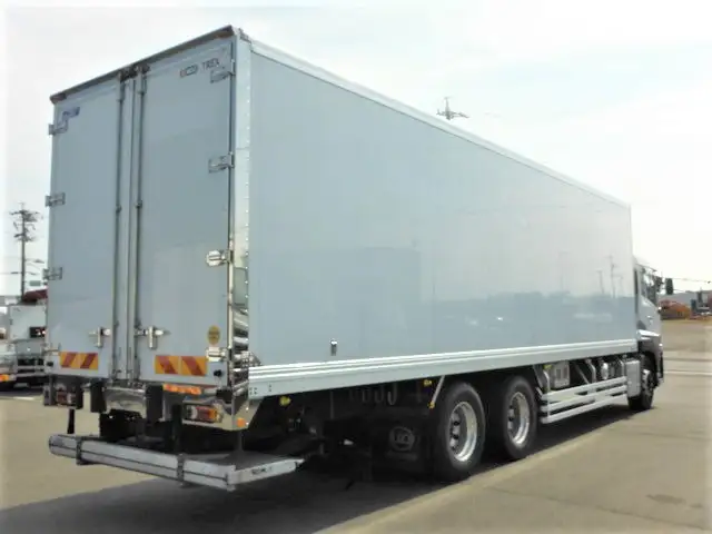 日産UD クオン 大型 冷凍冷蔵 低温 パワーゲートの中古トラック画像2