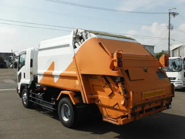 いすゞ フォワード 中型/増トン パッカー車 プレス式 ベッドの中古トラック画像4