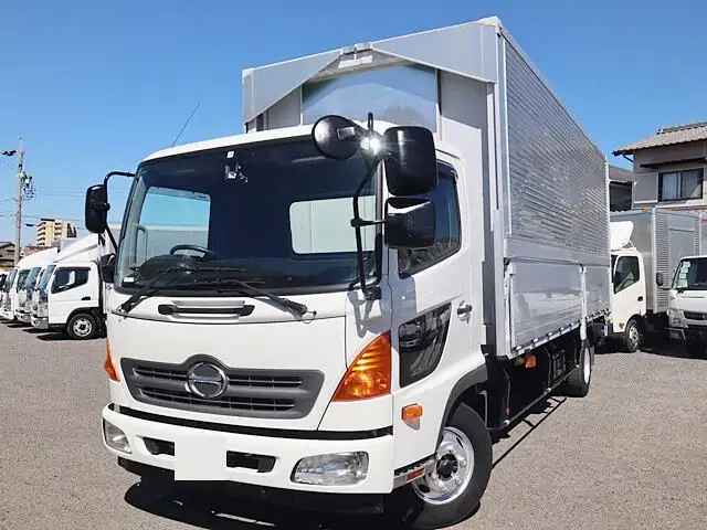 日野 レンジャー 中型/増トン ウイング TKG-FC9JLAP H30の中古トラック画像1