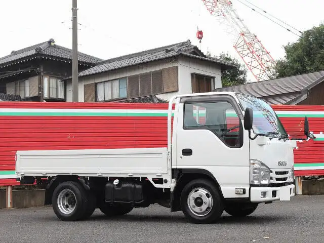 いすゞ エルフ 小型 平ボディ TRG-NJR85A H28の中古トラック画像3