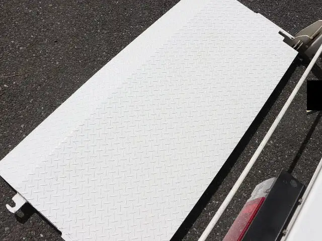 トヨタ トヨエース 小型 平ボディ パワーゲート 床鉄板の中古トラック画像13