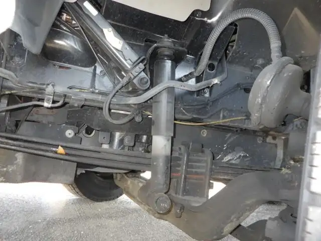 日産UD クオン 大型 ウイング エアサス ベッドの中古トラック画像15
