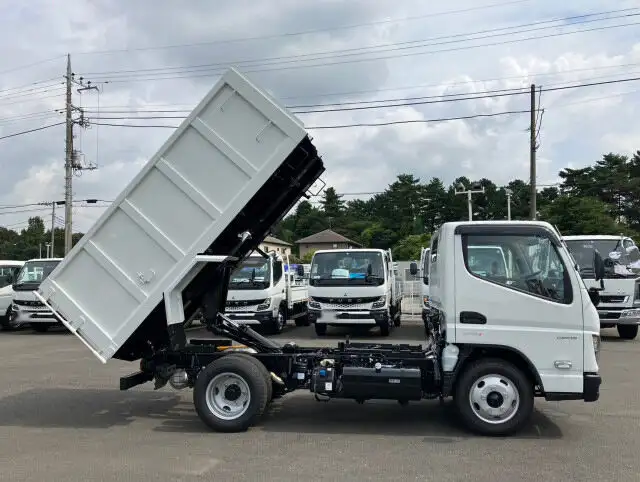 三菱 キャンター 小型 ダンプ 土砂禁 2RG-FBA60の中古トラック画像4