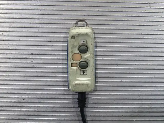 三菱 キャンター 小型 アルミバン パワーゲート の中古トラック画像8
