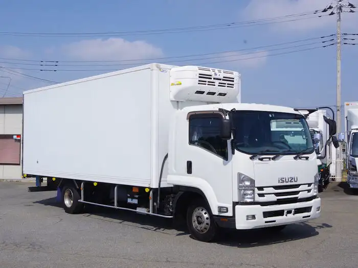いすゞ フォワード 中型/増トン 冷凍冷蔵 低温 床アルミの中古トラック画像2