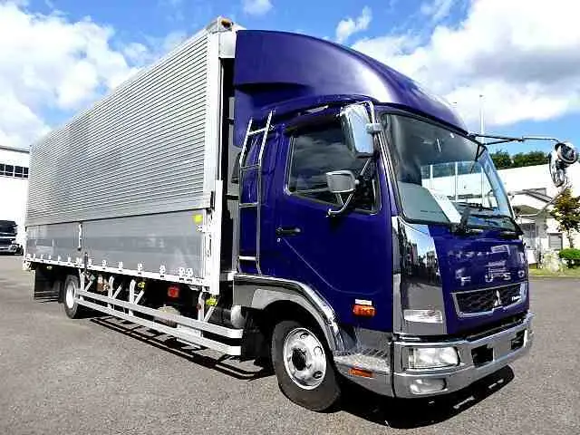 三菱 ファイター 中型/増トン ウイング エアサス ベッドの中古トラック画像3