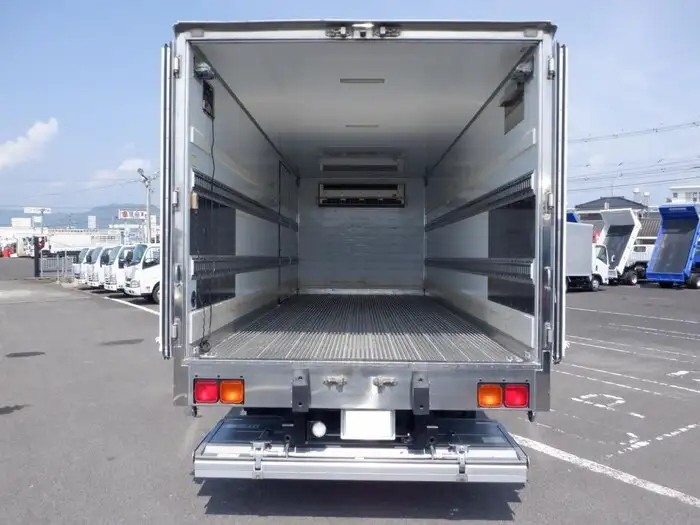 日産UD コンドル 中型/増トン 冷凍冷蔵 低温 パワーゲートの中古トラック画像4