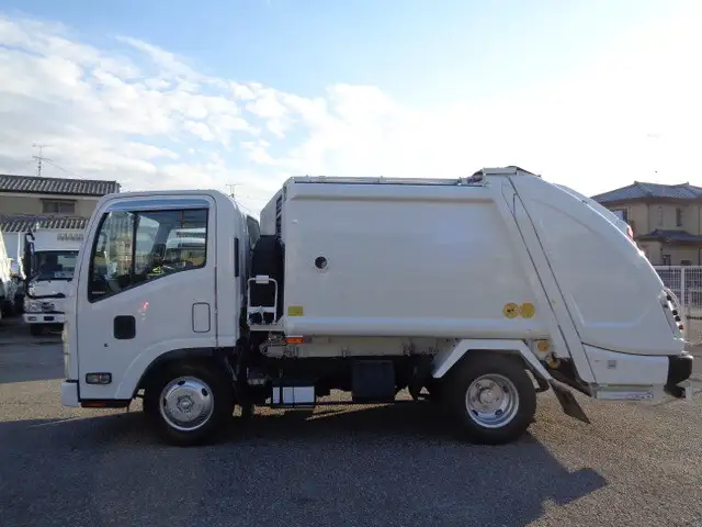 いすゞ エルフ 小型 パッカー車 巻き込み式 TKG-NMR85ANの中古トラック画像4