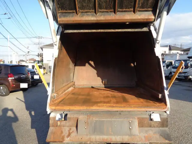 いすゞ エルフ 小型 パッカー車 巻き込み式 TKG-NMR85ANの中古トラック画像10