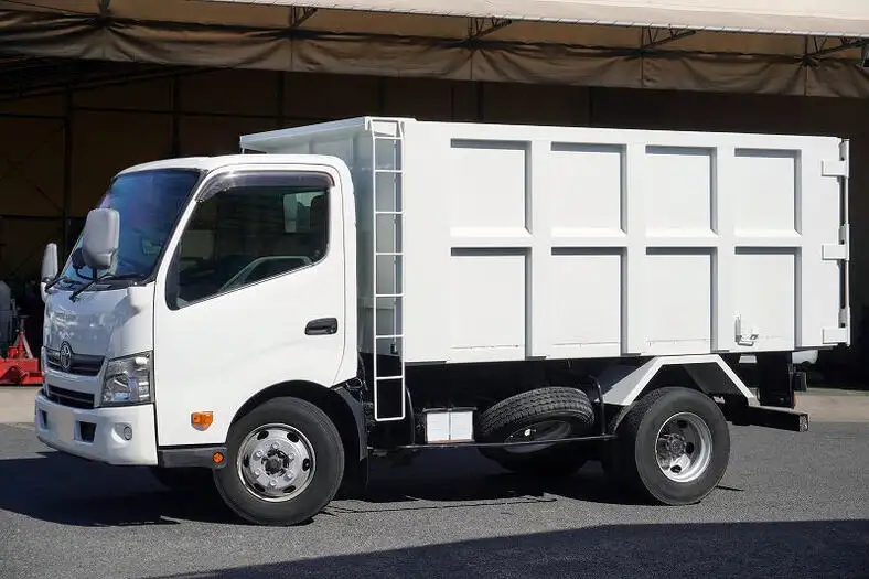 トヨタ ダイナ 小型 ダンプ 土砂禁 TKG-XZU700Aの中古トラック画像1