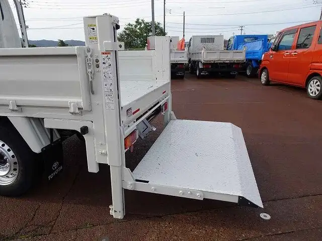 トヨタ トヨエース 小型 平ボディ Wキャブ パワーゲートの中古トラック画像5
