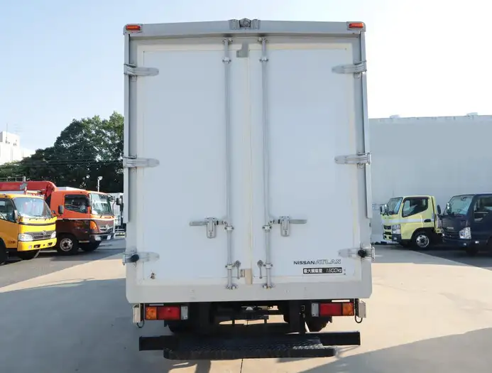 日産 アトラス 小型 ウイング PKG-TZ3F24 H23の中古トラック画像4