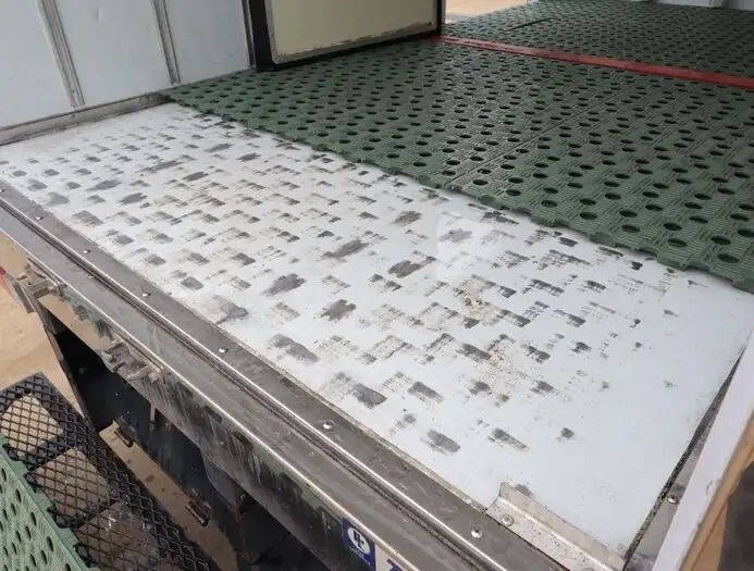 日野 デュトロ 小型 冷凍冷蔵 低温 2室の中古トラック画像10