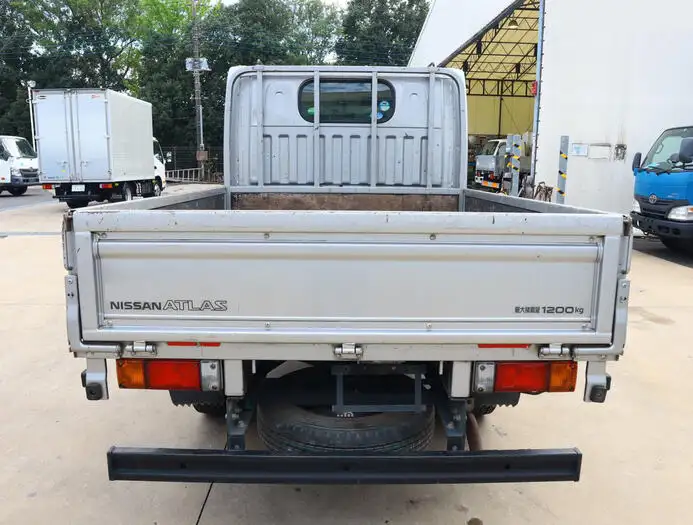日産 アトラス 小型 平ボディ Wキャブ CBF-SQ2F24の中古トラック画像3