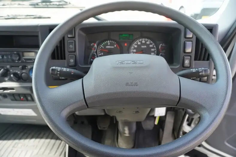 いすゞ フォワード 中型/増トン クレーン付 4段 ラジコンの中古トラック画像12