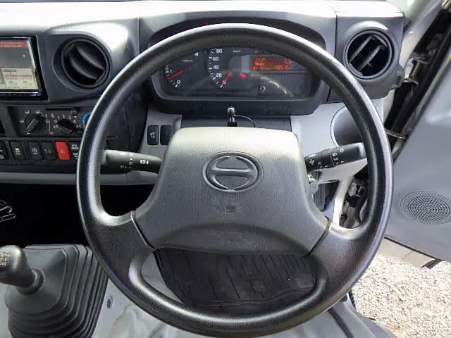 日野 デュトロ 小型 平ボディ TKG-XZU655M H31/R1の中古トラック画像8