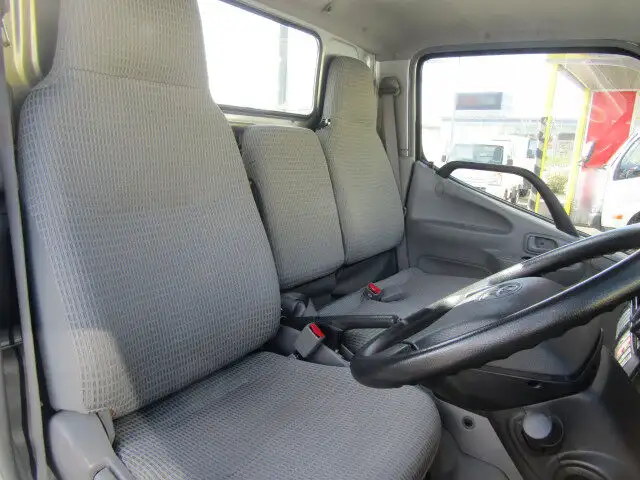 トヨタ ダイナ 小型 平ボディ 床鉄板 XZU605の中古トラック画像10