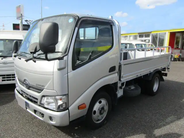 トヨタ ダイナ 小型 平ボディ 床鉄板 XZU605 の中古トラック【車両No.153812】