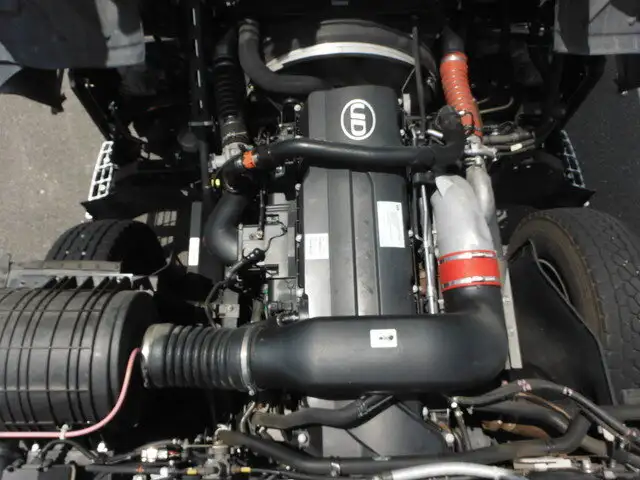 日産UD クオン 大型 トラクター ハイルーフ 1デフの中古トラック画像19