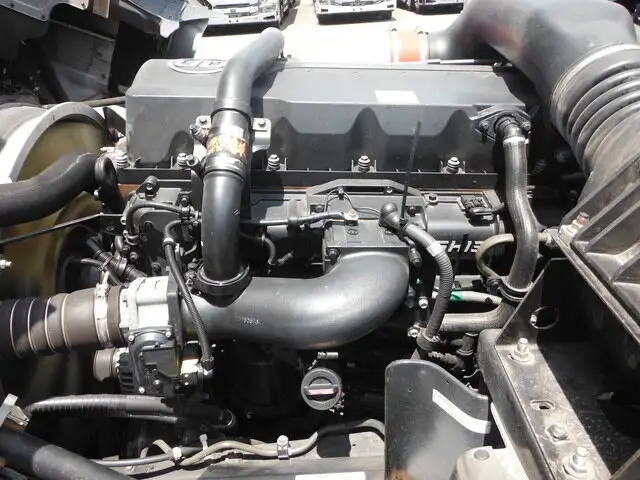 日産UD クオン 大型 トラクター ハイルーフ 1デフの中古トラック画像18