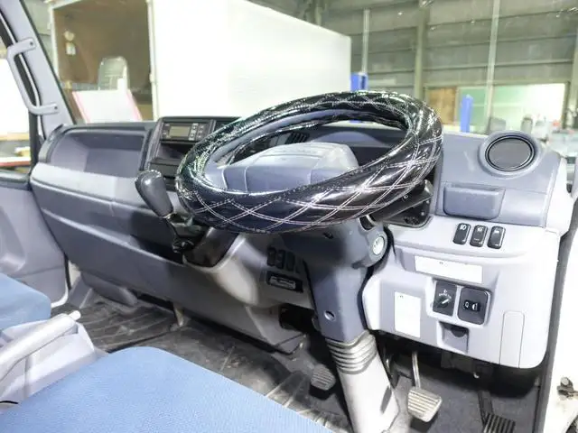 三菱 キャンター 小型 冷凍冷蔵 低温 床アルミの中古トラック画像12