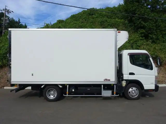 三菱 キャンター 小型 冷凍冷蔵 低温 床アルミの中古トラック画像2