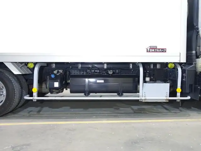 三菱 キャンター 小型 冷凍冷蔵 低温 床アルミの中古トラック画像16