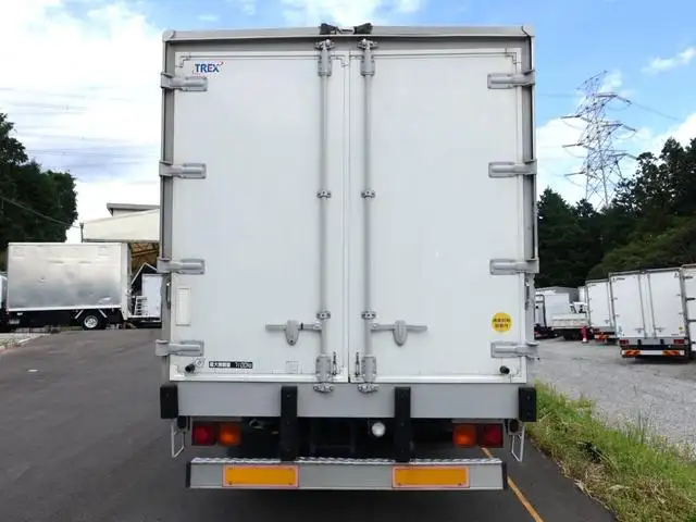 いすゞ フォワード 中型/増トン ウイング 床鉄板 エアサスの中古トラック画像3