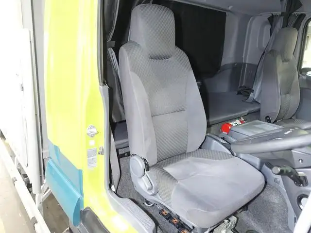 いすゞ フォワード 中型/増トン ウイング ベッド 2RG-FRR90S2の中古トラック画像8