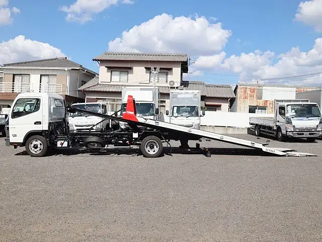 三菱 キャンター 小型 車両重機運搬 ラジコン ウインチの中古トラック画像11