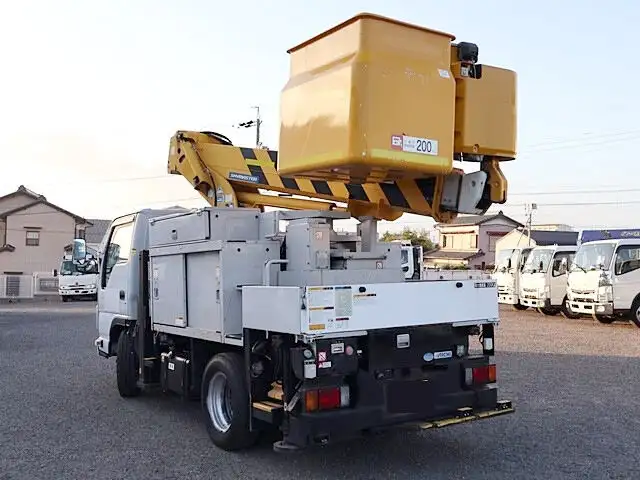 いすゞ エルフ 小型 高所・建柱車 高所作業車 電工仕様の中古トラック画像4